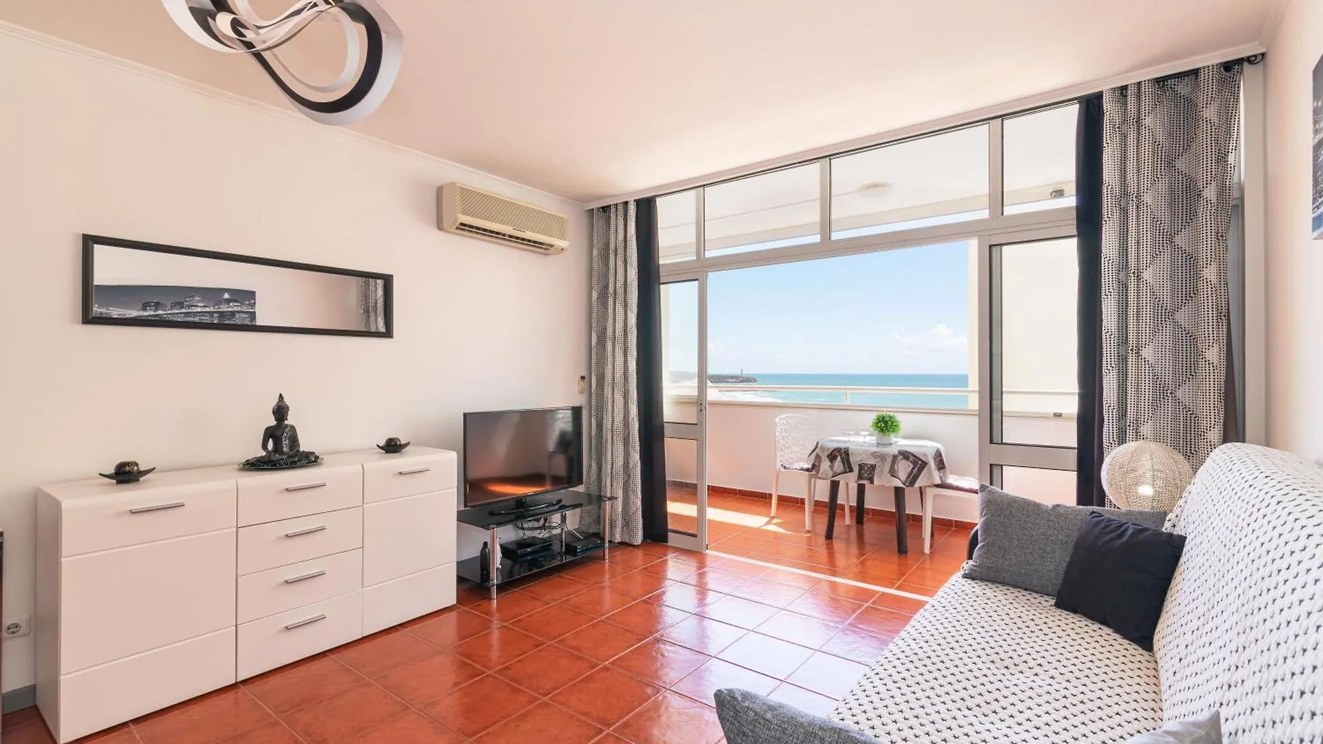 Varandas Da Rocha - Silhueta Citadina Portimão Daire