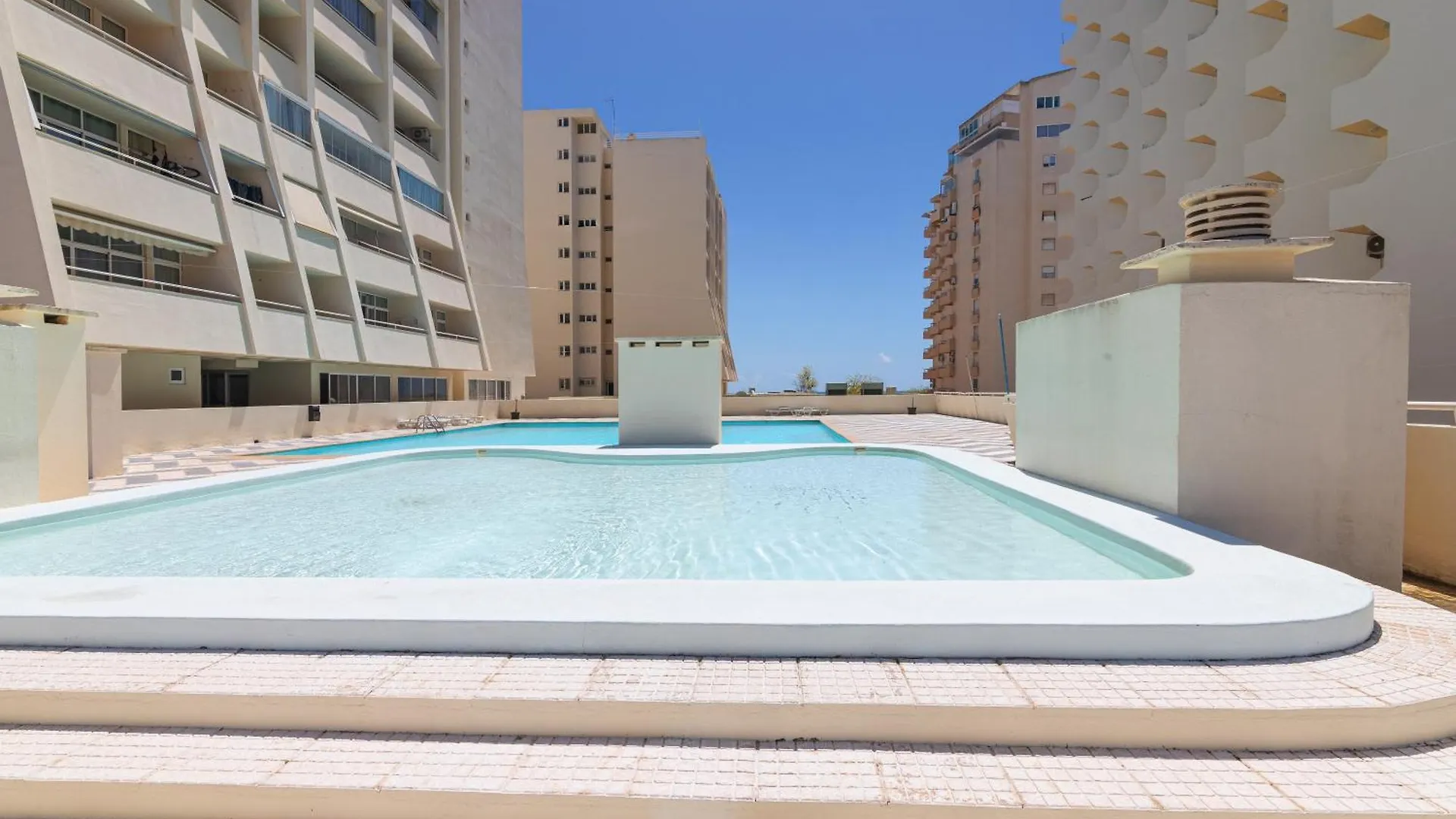 Varandas Da Rocha - Silhueta Citadina Portimão Daire